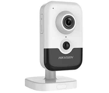 2МП IP Hikvision з PIR датчиком DS-2CD2421G0-I (2.8мм)